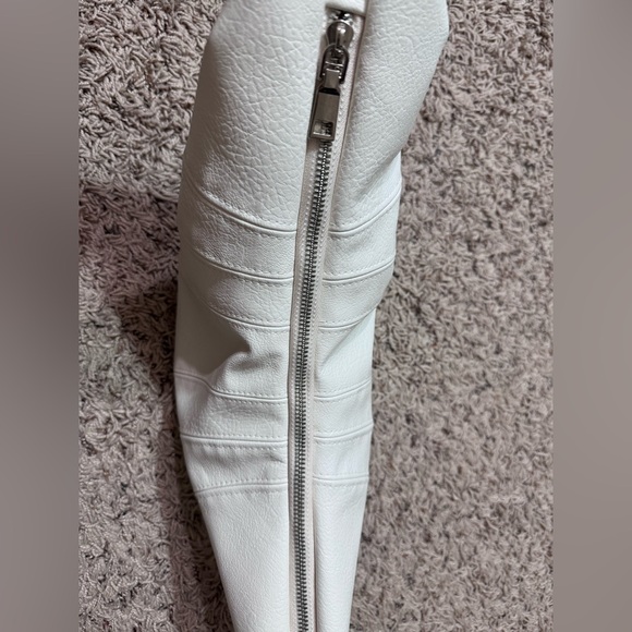 Handmade Vegan Leather Croissant/Crescent/Dumpling/Banana Bags Crossbody - Picture 4 of 11